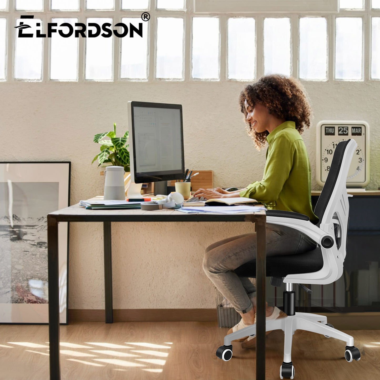 ELFORDSON Mesh Office Chair Executive Tilt Fabric Computer Work Black and White