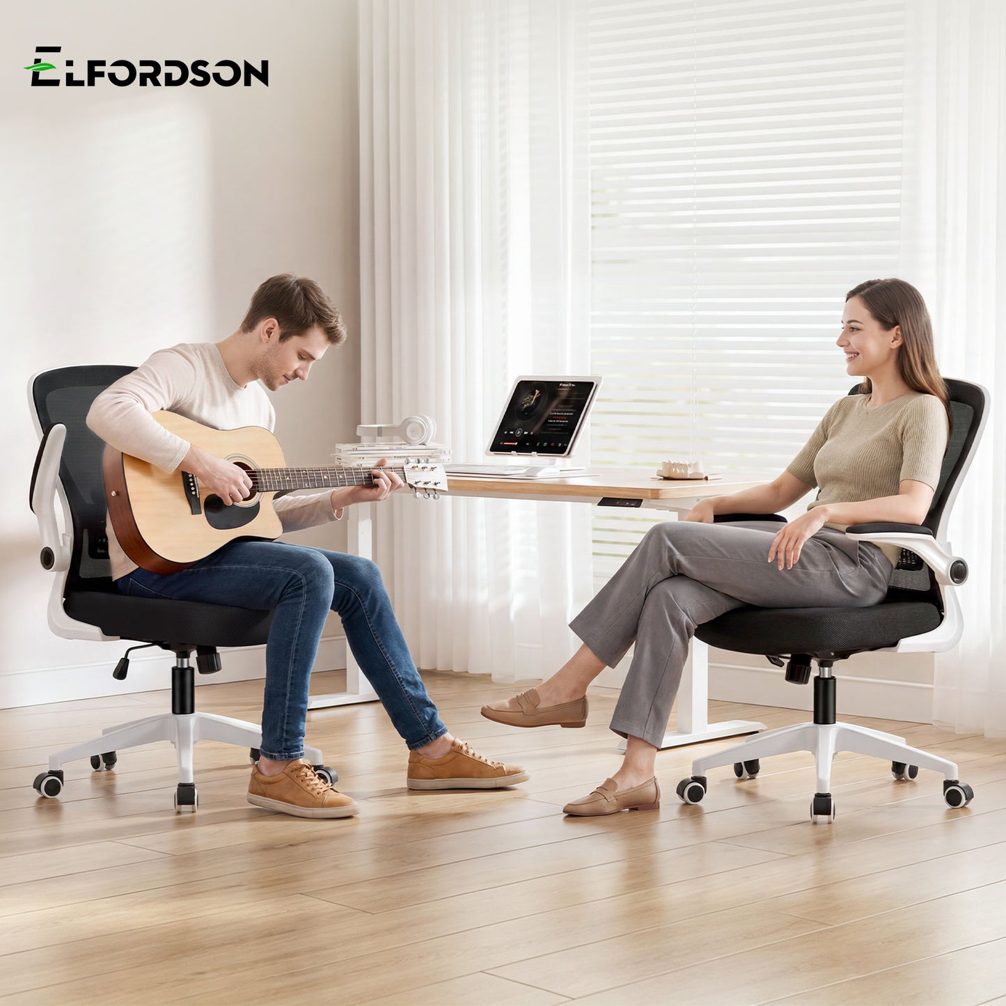 ELFORDSON Mesh Office Chair Executive Tilt Fabric Computer Work Black and White