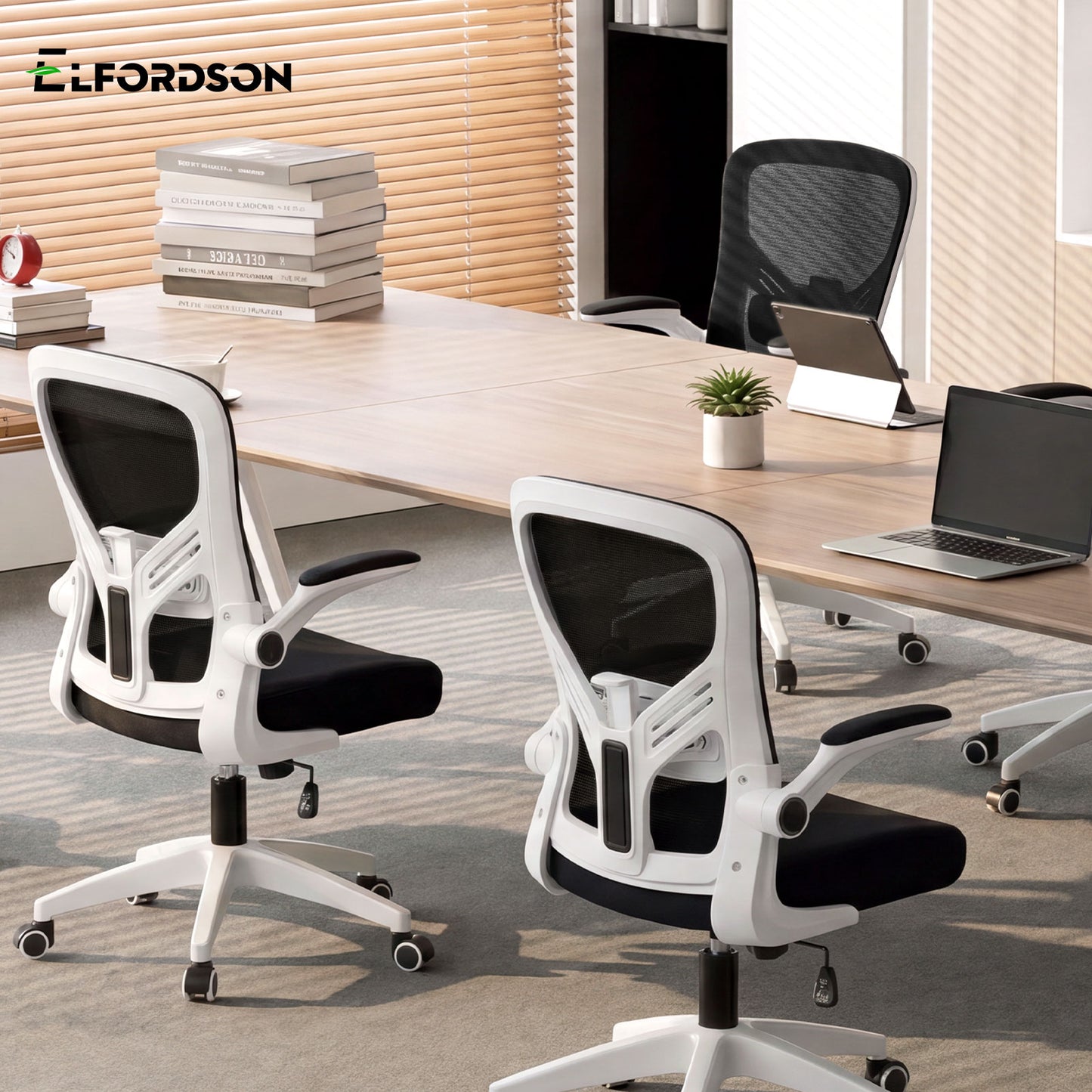 ELFORDSON Mesh Office Chair Executive Tilt Fabric Computer Work Black and White