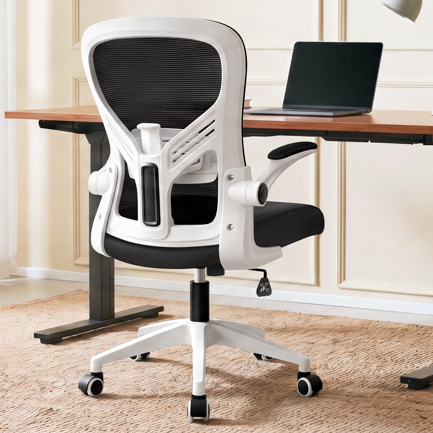 ELFORDSON Mesh Office Chair Executive Tilt Fabric Computer Work Black and White